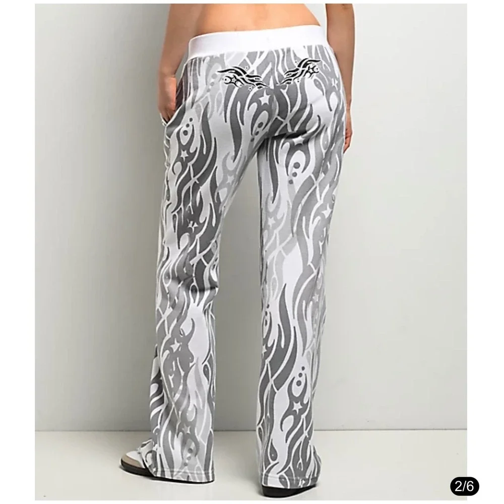 Ninth Hall Zellie White Sweatpants – Size Medium – NWT - Picture 2 of 5